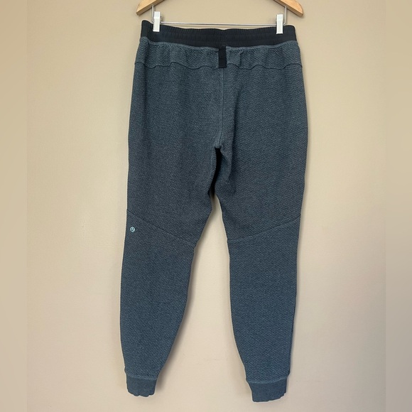{Lululemon} At Ease Jogger in Heathered Black - Mens Large - Picture 5 of 9